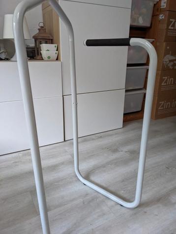 Kledingrekje voor 1 outfit, opplooibaar beschikbaar voor biedingen