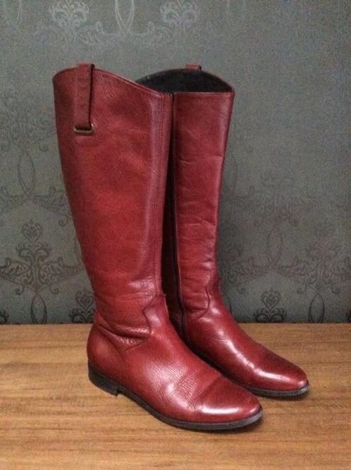Laarzen leder 37, Kleding | Dames, Schoenen, Zo goed als nieuw, Hoge laarzen, Rood, Ophalen of Verzenden