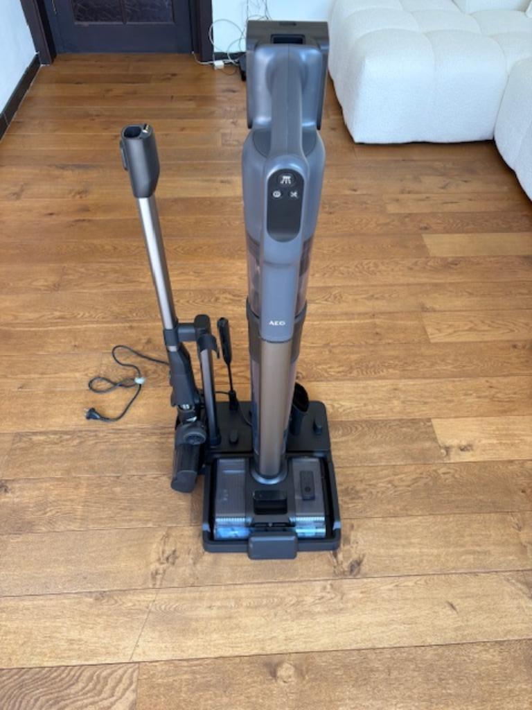 Aspirateur Aeg 800 Wet & Dry Cordless Cleaner, Ophalen, Nieuw, Reservoir, Stofzuiger