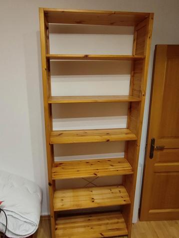 Bibliothèque  beschikbaar voor biedingen