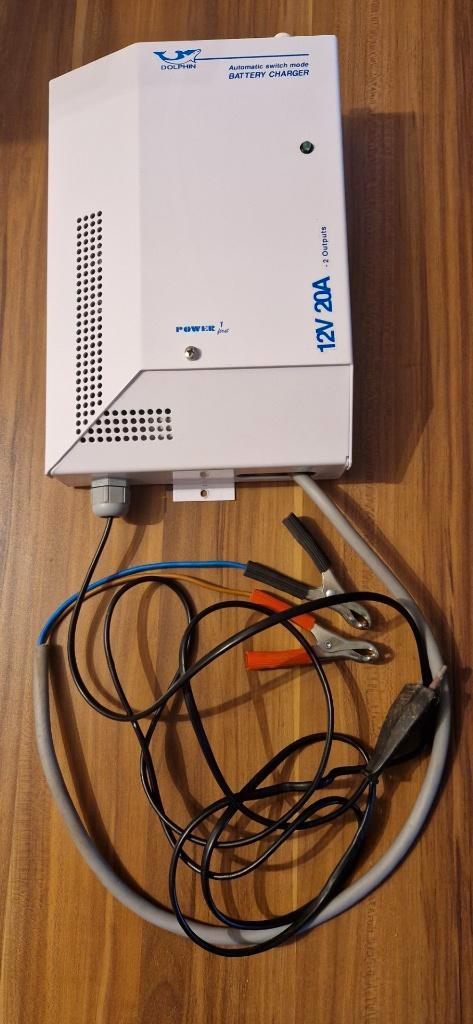 Acculader Dolphin 12V 20A type DOL1220, Watersport en Boten, Accessoires en Onderhoud, Gebruikt, Overige typen, Ophalen of Verzenden