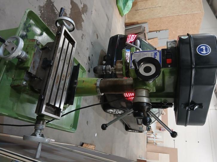 Freesmachine metaal, Doe-het-zelf en Bouw, Gereedschap | Freesmachines, Gebruikt, Elektrisch, Overige soorten, Ophalen of Verzenden