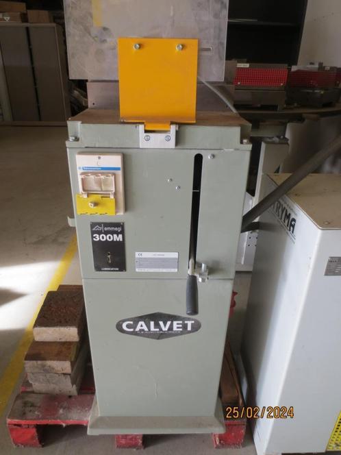 EMMEGI 300M ALUMINIUMZAAG EN UITKNEEDPERS VOOR ALUMINIUM PLA, Doe-het-zelf en Bouw, Gereedschap | Zaagmachines, Gebruikt, Overige typen