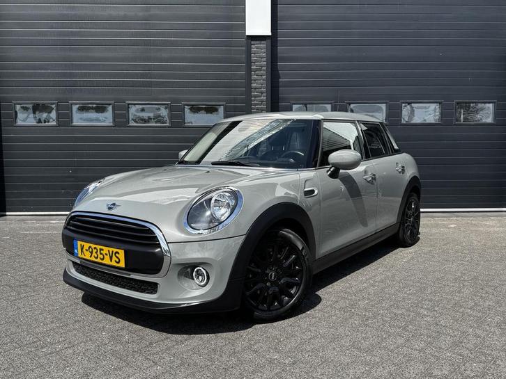 MINI ONE Mini 1.5 Business Edition Automaat | 5D | Navi | PD, Auto's, Mini, Bedrijf, One, ABS, Airbags, Airconditioning, Alarm