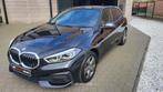 BMW Hatch 118iA SLECHTS 28700 km 1499 cc mooie stadsauto, 5 places, Série 1, Noir, Automatique