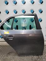 VOLKSWAGEN JETTA 1K2 1.4 TSI Sportl. Bns  [R_REAR_DOOR] 2007, Autos : Pièces & Accessoires, Enlèvement ou Envoi, Utilisé, Stiba membre