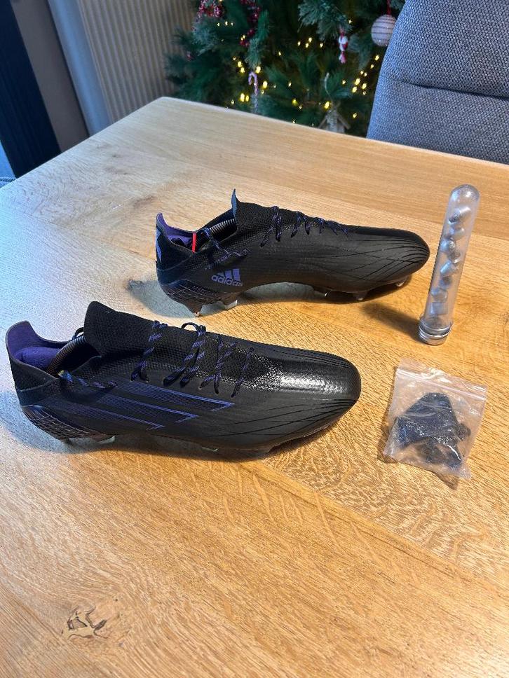 Adidas voetbalschoen, Sport en Fitness, Voetbal, Zo goed als nieuw, Schoenen, Ophalen