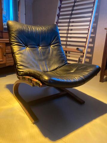 Kengu Chair van Rybo, jaren 70 (2 stuks) beschikbaar voor biedingen