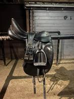 Dressuur zadel 17,5 inch, Dieren en Toebehoren, Paarden en Pony's | Zadels, Ophalen, Dressuur