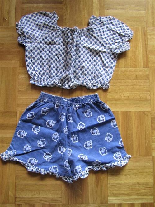 Schattig Blauw Setje -  Topje en Short met Ruches - 116, Enfants & Bébés, Vêtements enfant | Taille 116, Comme neuf, Fille, Ensemble