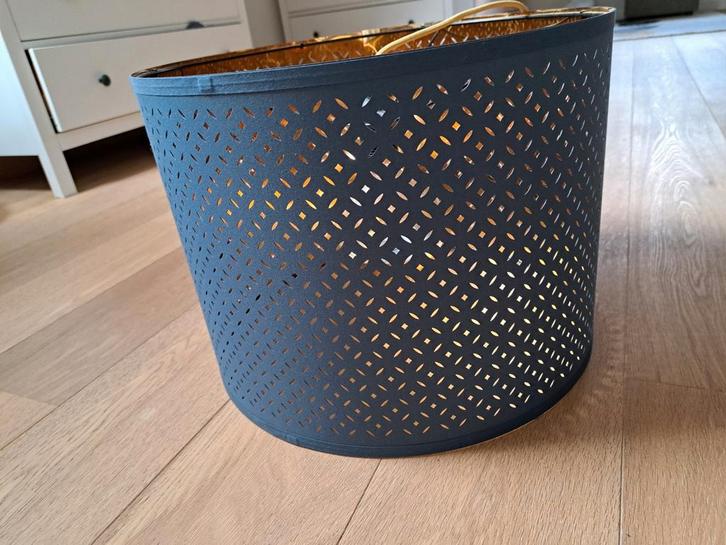 Nymö donkerblauwe hanglamp (ikea), Huis en Inrichting, Lampen | Hanglampen, Zo goed als nieuw, Ophalen