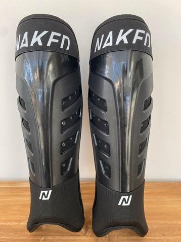 NAKED Pro level scheenbeschermers hockey, maat M beschikbaar voor biedingen