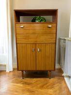 vintage kast, Antiek en Kunst, Ophalen of Verzenden