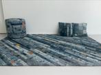 Tapijt (130x190) + kussens + poef uit jeans, Ophalen, Gebruikt, 100 tot 150 cm, Blauw