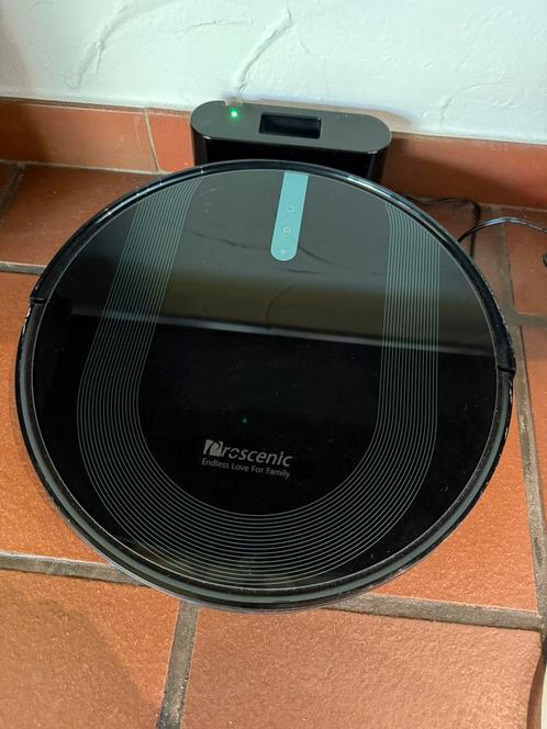 Robot stofzuiger, Elektronische apparatuur, Stofzuigers, Zo goed als nieuw, Stofzuiger, Minder dan 1200 watt, Ophalen of Verzenden