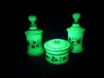 Antieke uranium vaseline opaline glazen set, 19e eeuws, Fr, Antiek en Kunst, Verzenden