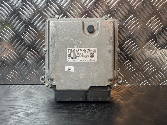 Ordinateur gestion moteur d'un Mercedes Vito, Autos : Pièces & Accessoires, Électronique & Câbles, Mercedes-Benz, Utilisé, 3 mois de garantie