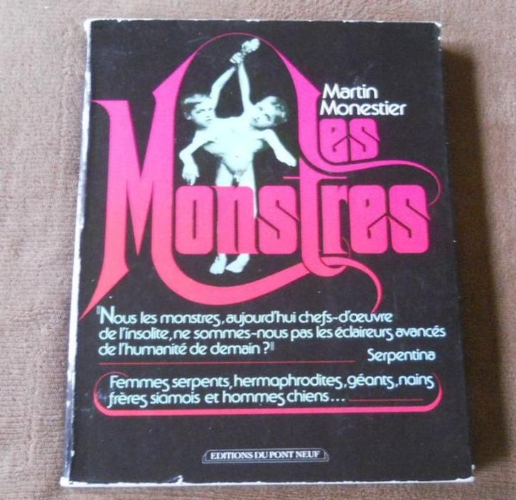 Les Monstres (Martin Monestier), Boeken, Overige Boeken, Gelezen, Ophalen of Verzenden