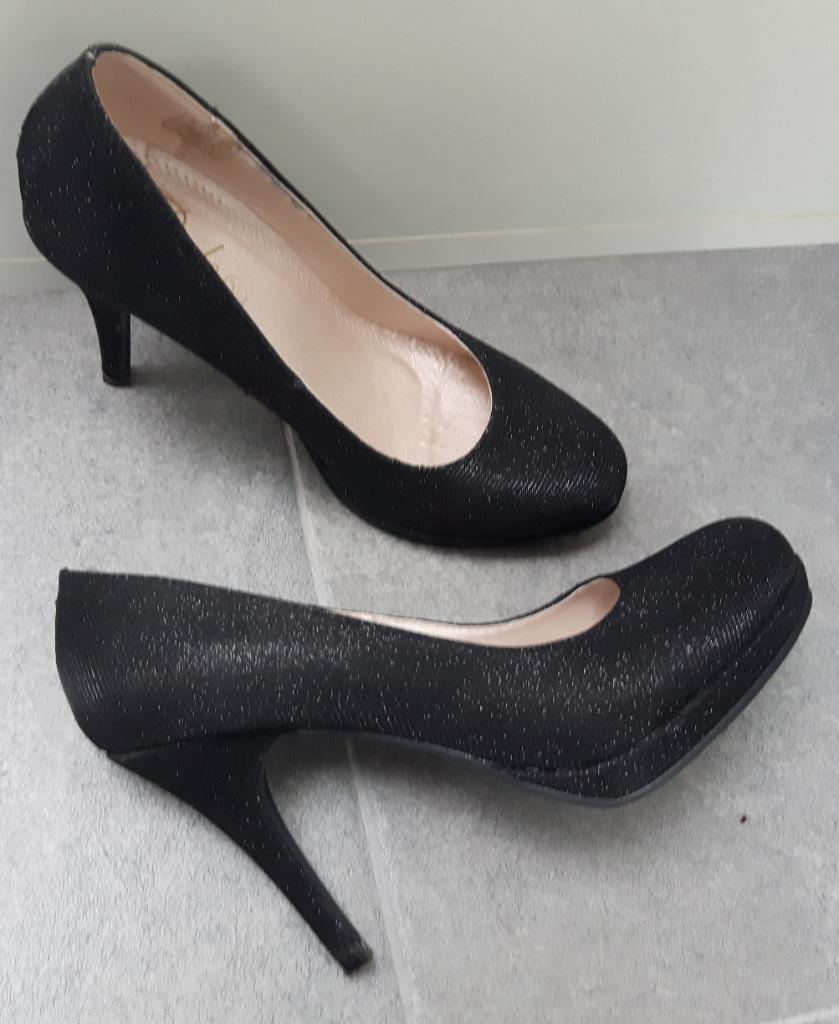 escarpin noir pailleté soir haut talon 37 Etat neuf, Neuf, Autre, Enlèvement ou Envoi, Escarpins