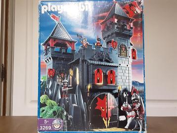 PlayMobil Dragon Knights Castle - Comme neuf disponible aux enchères