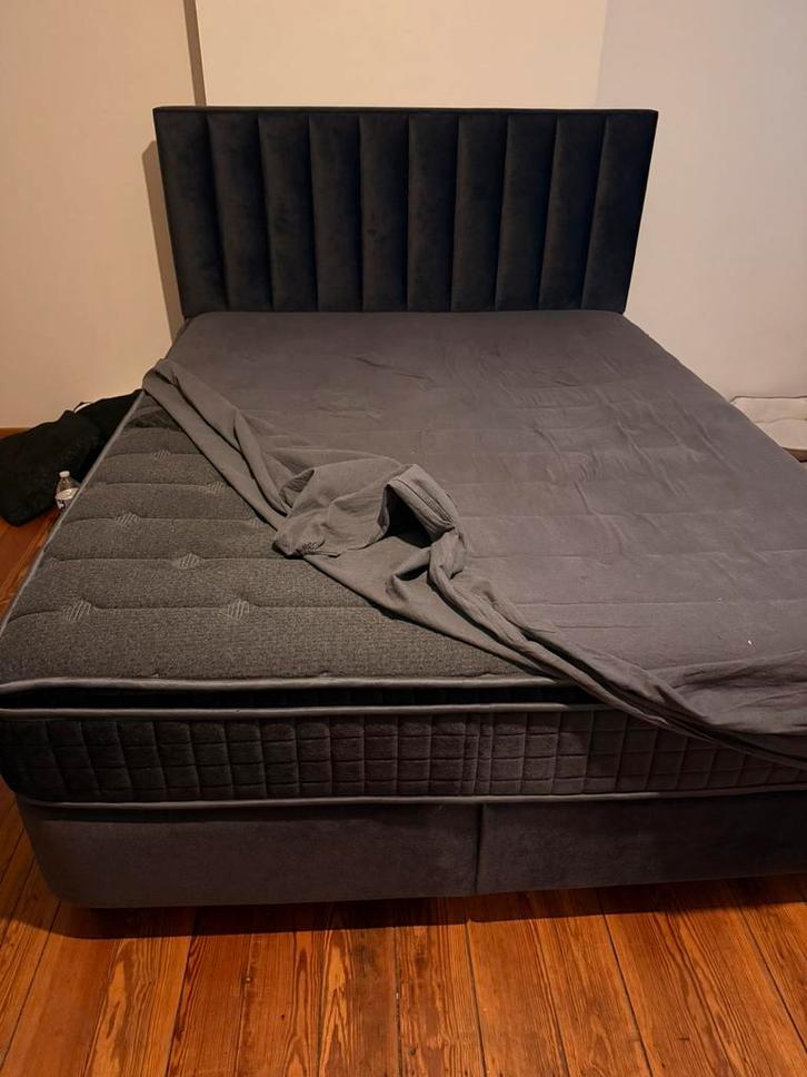 Meuble a vendre, Maison & Meubles, Chambre à coucher | Lits boxsprings, Comme neuf, Enlèvement ou Envoi