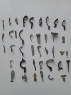 Groot lot Romeinse stukjes fibula's, Handtassen en Accessoires, Ophalen of Verzenden