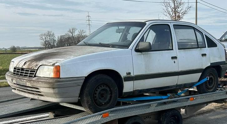 Opel Kadett e-1700 Diesel, Autos : Pièces & Accessoires, Autres pièces automobiles, Opel, Enlèvement ou Envoi