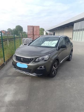 PEUGEOT 3008 disponible aux enchères