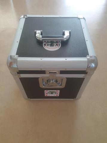 Te koop Bonzai flycase met 30% Bonzai en Trance vinyl  beschikbaar voor biedingen
