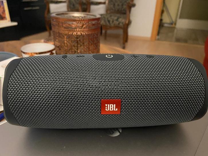 JBL charge Essential 2 draagbare speaker, Audio, Tv en Foto, Luidsprekerboxen, Zo goed als nieuw, Overige typen, JBL, Ophalen of Verzenden