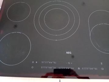 Taque de cuisson vitro AEG beschikbaar voor biedingen