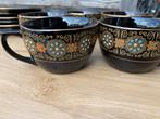 zwarte theeset met kopjes + 4 decoratieve vazen, Ophalen