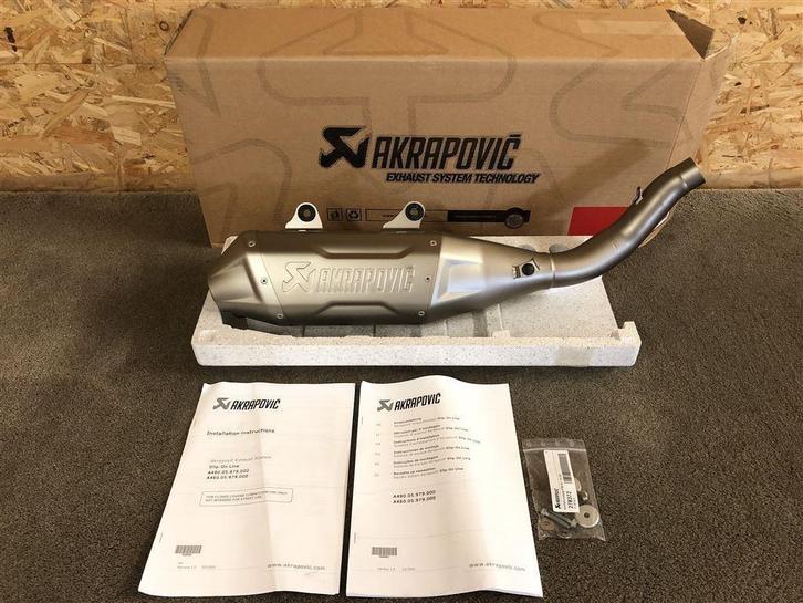 Akrapovic uitlaat KTM 350 450 SX-F XC-F SMR FC FS FX MC450F, Motoren, Onderdelen | Overige, Nieuw, Ophalen of Verzenden