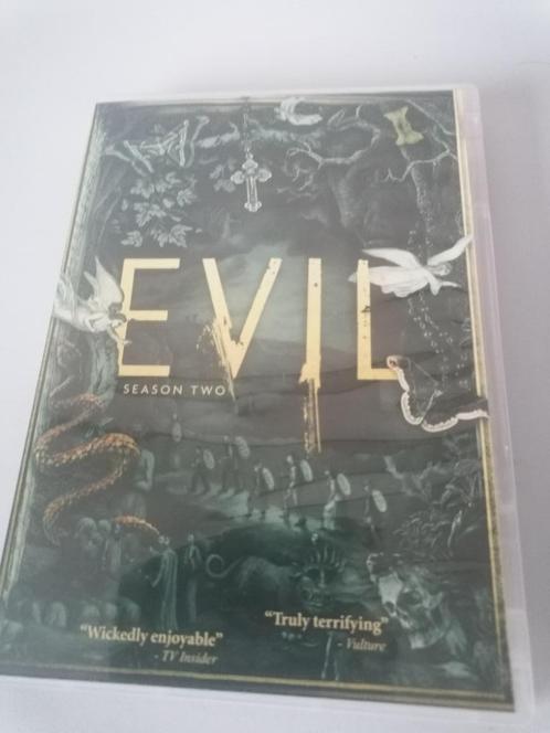 Evil Seizoen 2, Cd's en Dvd's, Dvd's | Tv en Series, Zo goed als nieuw, Thriller, Boxset, Vanaf 16 jaar, Ophalen of Verzenden