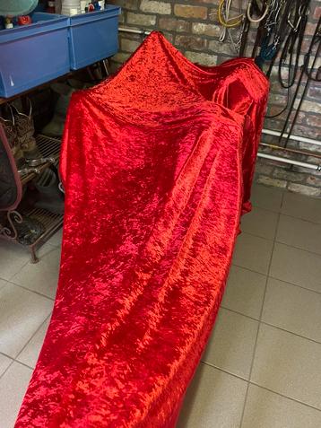 Groot velt stuk stof beschikbaar voor biedingen