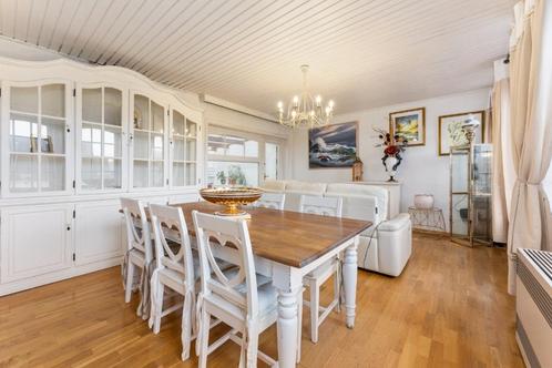 BEL-ETAGE WONING TE HUUR, Immo, Huizen te huur, Provincie West-Vlaanderen, Bovenwoning, F