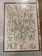 65 boekjes met kruisjessteek, DMC borduurgaren en -stoffen., Ophalen, Handborduren