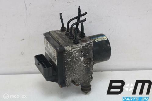 ABS pomp VW Passat B6 3C0614109A, Auto-onderdelen, Remmen en Aandrijving, Gebruikt