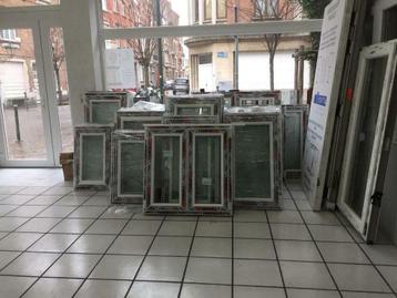 Châssis PVC en STOCK! beschikbaar voor biedingen