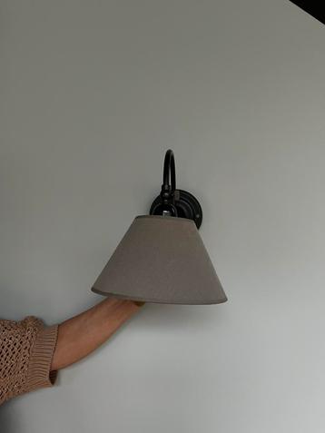 Wandlampen  beschikbaar voor biedingen