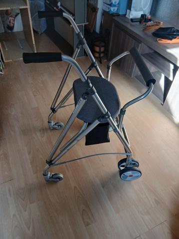 rollator beschikbaar voor biedingen