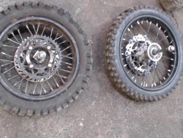 2 roues Apollo RFZ 10 pouces LP/14657, Enlèvement, Utilisé