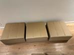 3 vierkanten leren poef in beige, Ophalen, Strak, Gebruikt, Minder dan 75 cm