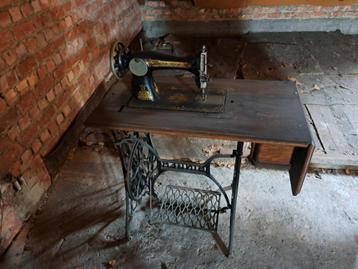 Machine à coudre Singer beschikbaar voor biedingen