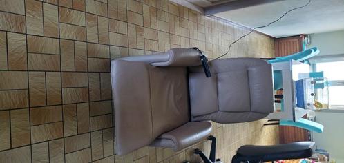 Elektrische fauteuil, Huis en Inrichting, Fauteuils, Gebruikt, Leer, Ophalen