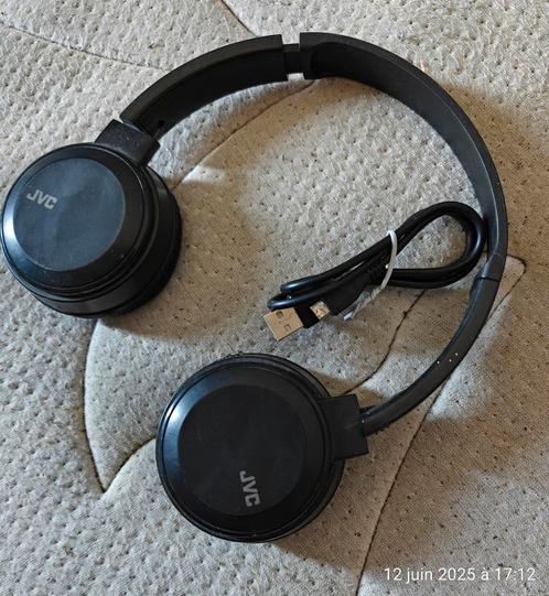 JVC HA-S30BT Zwart Zo goed als nieuw, Audio, Tv en Foto, Hoofdtelefoons, Zo goed als nieuw, Op oor (supra aural), Overige merken
