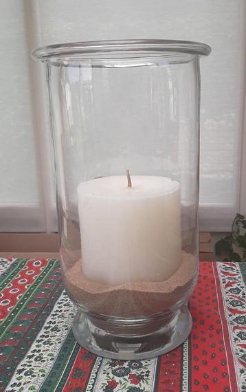 Windlicht / glazen vaas 42 cm  met zand en stompkaars, Moins de 50 cm, Autres couleurs, Comme neuf, Verre