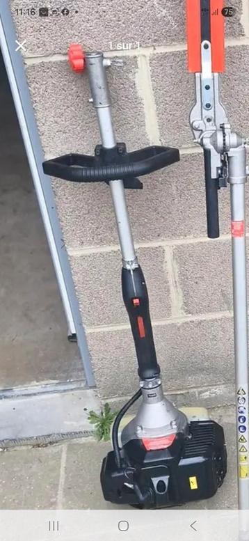 À vendre avec tous accessoires 0491.30.91.77 beschikbaar voor biedingen