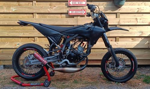 Fantic XM 50 SuperMotard, Fietsen en Brommers, Brommers | Crossbrommers, Zo goed als nieuw, Overige merken, Ophalen