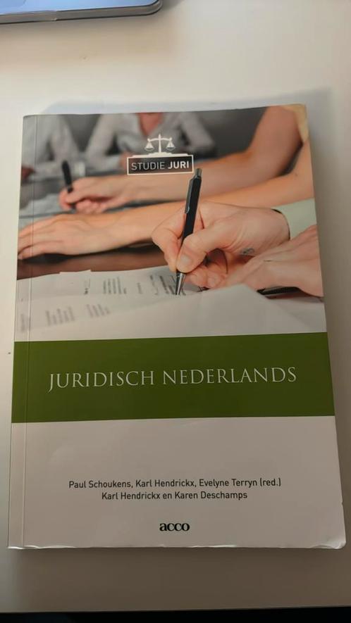 Karen Deschamps - Juridisch Nederlands, Livres, Livres d'étude & Cours, Comme neuf, Enlèvement